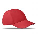 Czerwona czapka baseballowa